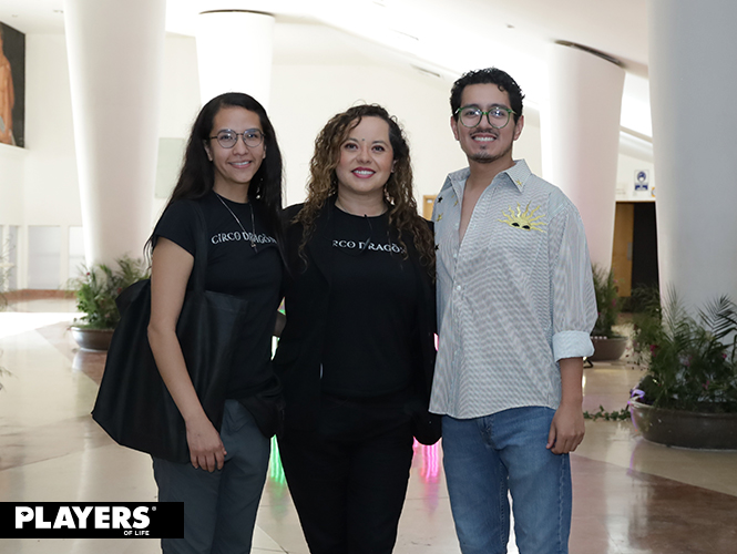 Estefanía Marrufo, Alejandra Ibáñez y Oswaldo Rosales.