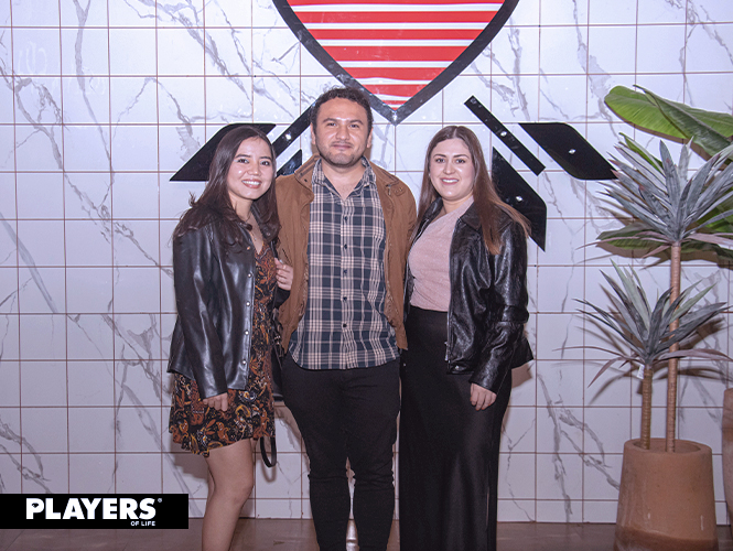 Paola Guerrero, Sergio Colunga, y Sara Flores