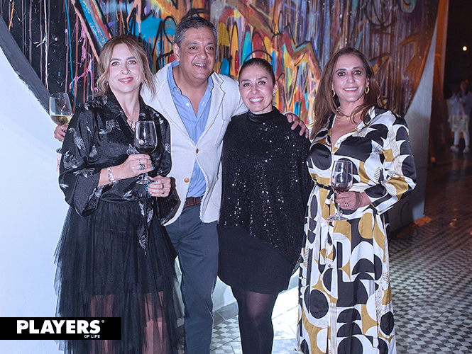 Claudia Beas, Julio Reyes, Ana María Arreola y Anette Desier