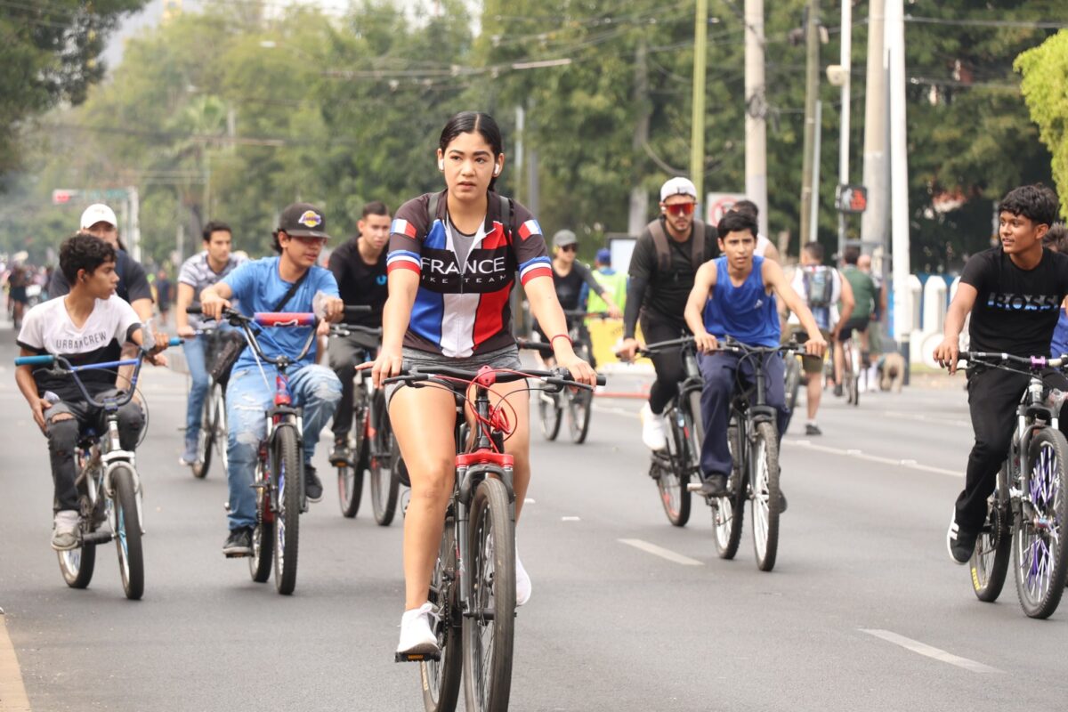 Vía RecreActiva GDL Estadio AKRON paseo ciclista