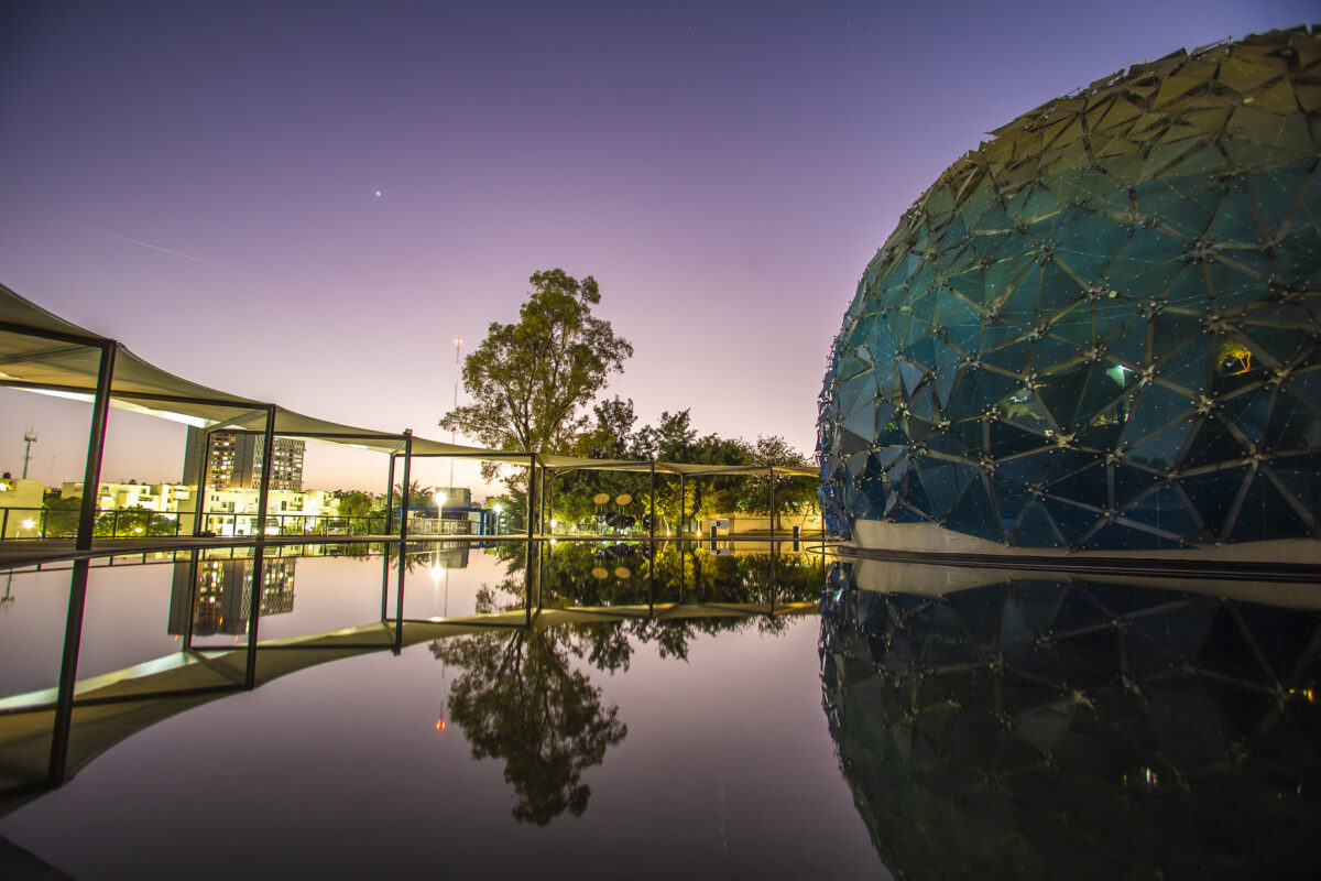 Cuestan los boletos para el Planetario Lunaria de Guadalajara