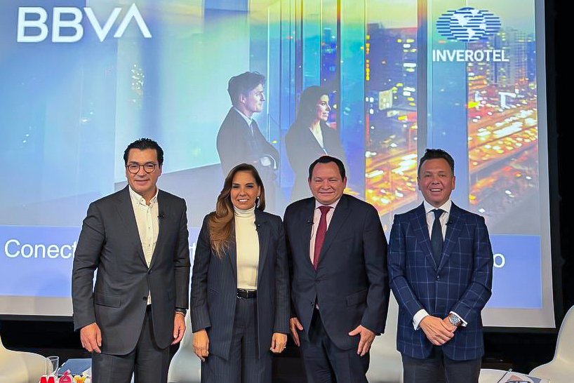 El gobernador de Jalisco, Pablo Lemus, participó en el panel "La Nueva Era del Sector Turístico Mexicano", que organizó BBVA en Madrid, España