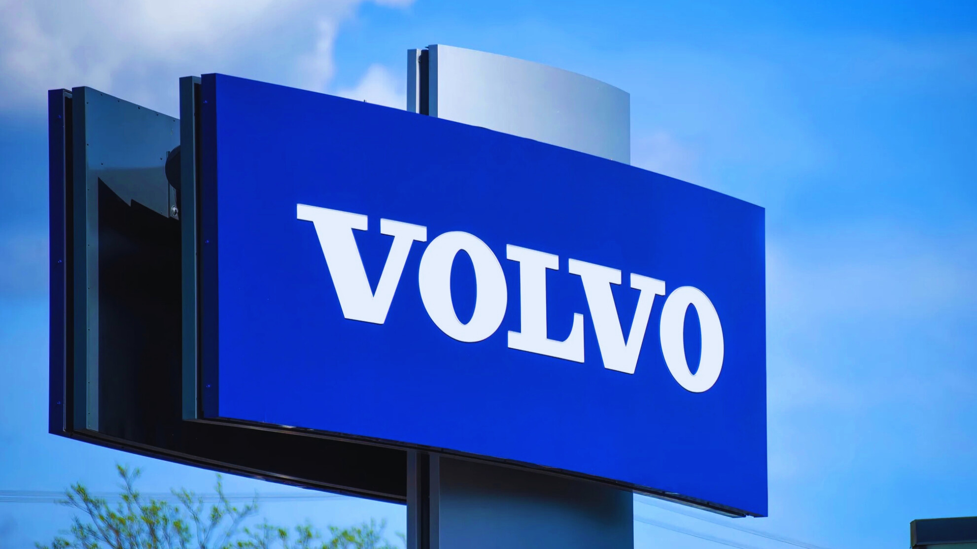 Volvo continúa con su planta en Nuevo León pese a amenaza de aranceles