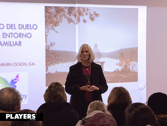  "Manejo del Duelo en el Entorno Familiar", impartida por Rita E. Fishburn Olson, Ed.M