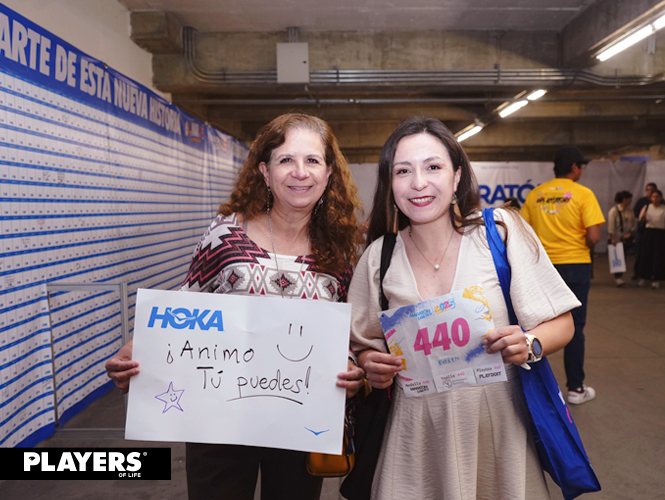 Adelina Castellán y Edith Arellano.