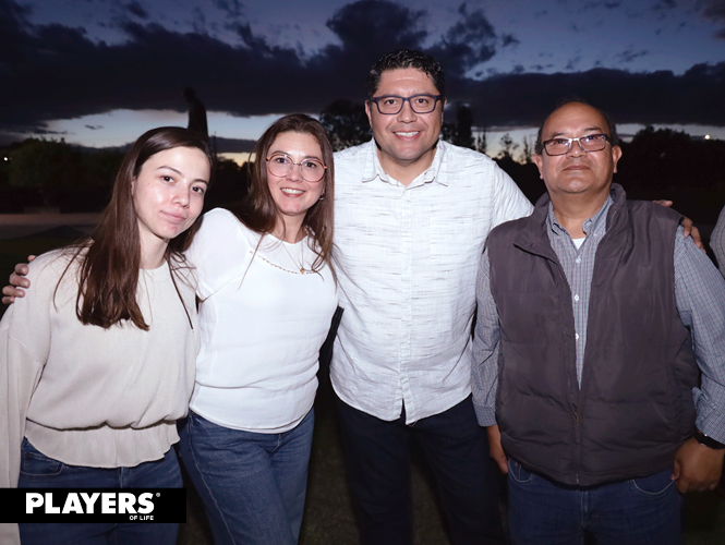 Beatriz, Irene, Manuel y Eduardo.