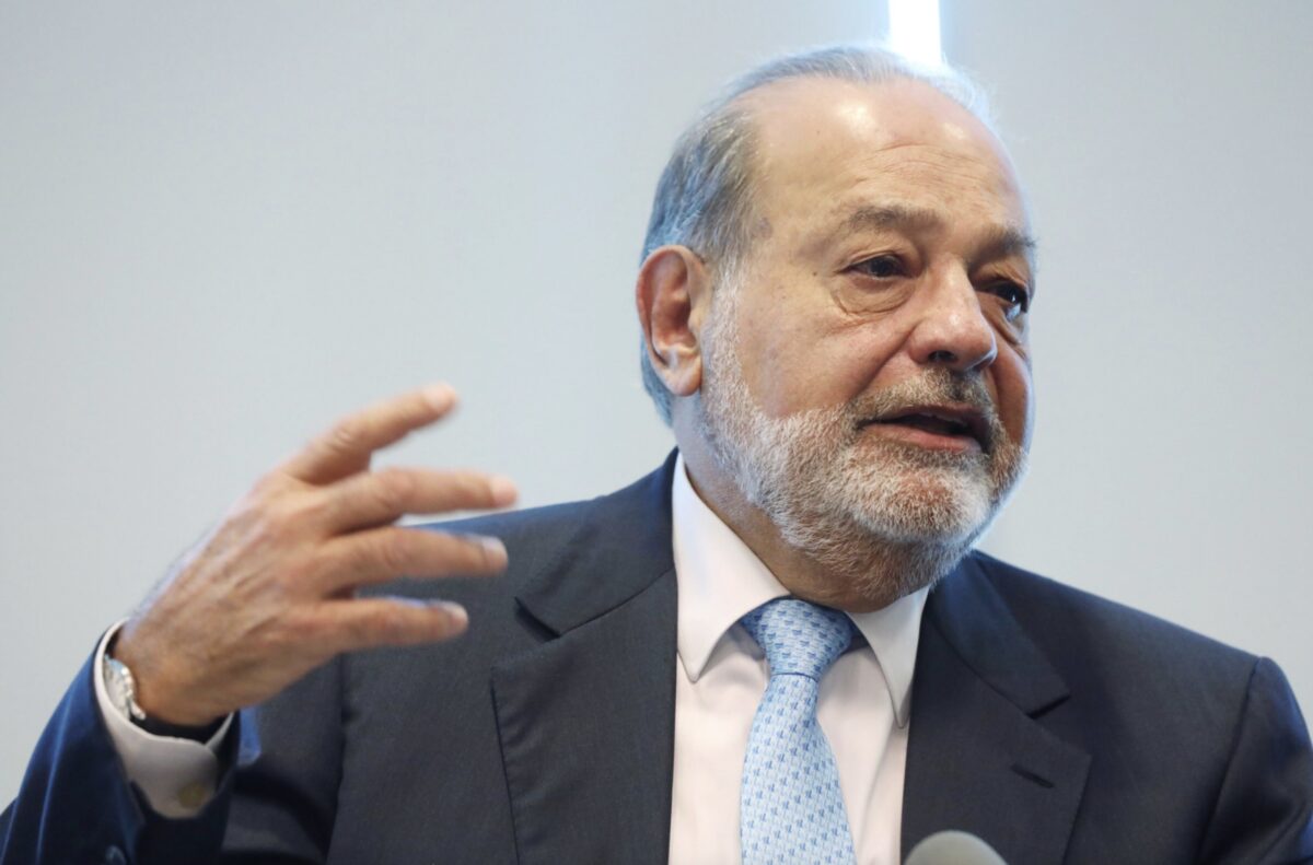 Carlos Slim desafía a Walmart y Costco con la expansión de Sanborns en 2025