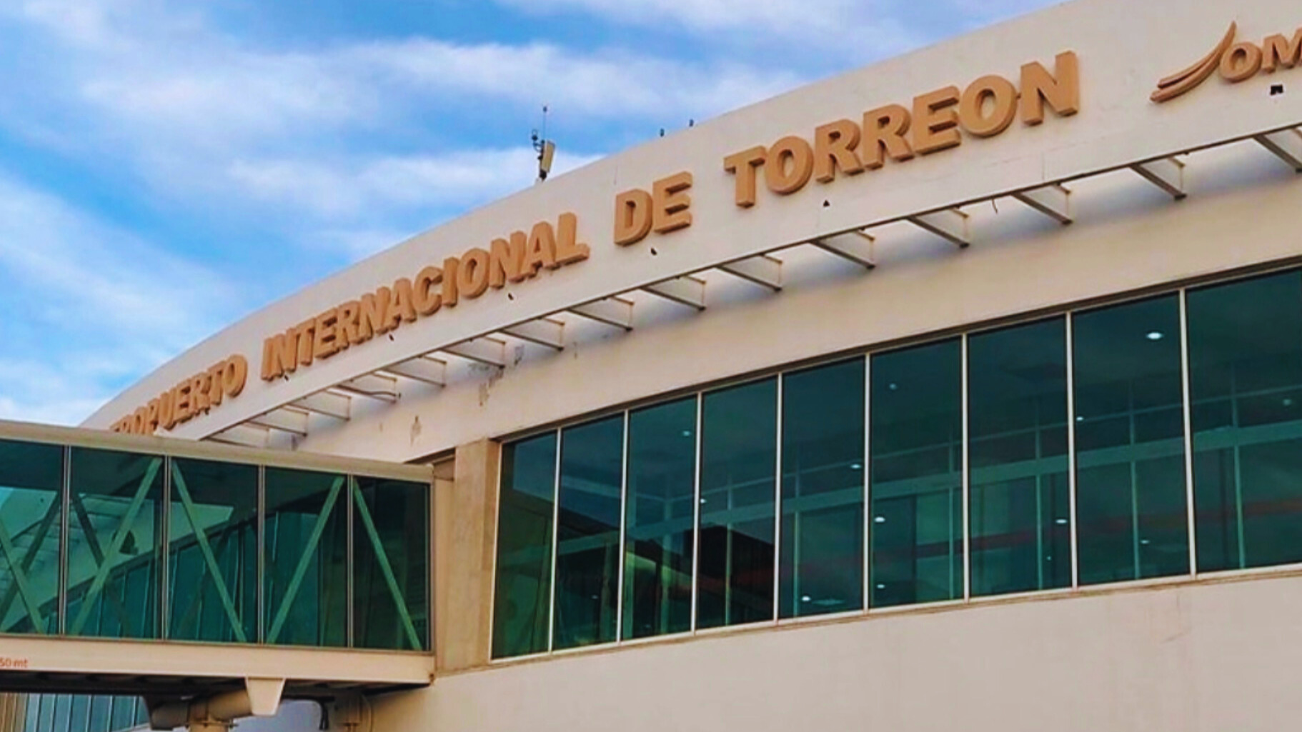 Turismo y economía en Torreón crecen con aumento del 11.2% en afluencia aérea