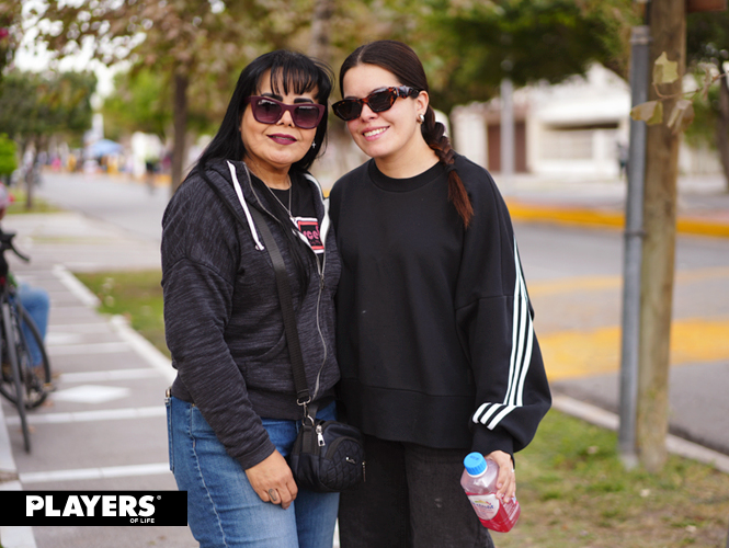 Angélica Amador y Andrea Estrada.