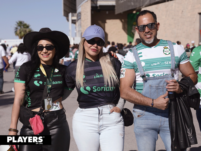 Claudia, Yaneth y Juan Ramón.