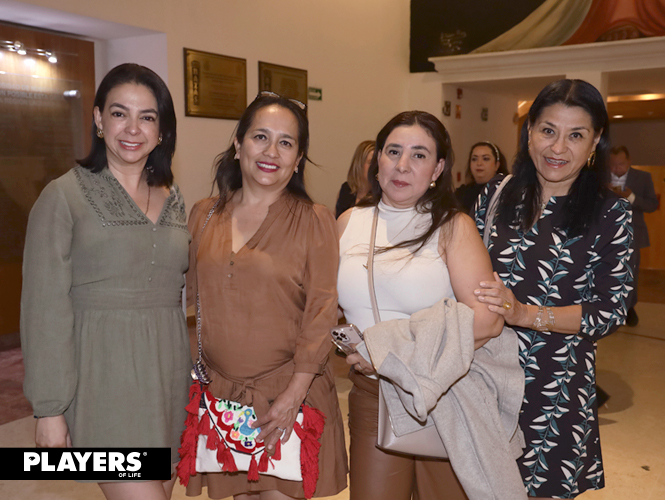 Eugenia, Osiris, Esperanza y Angélica.