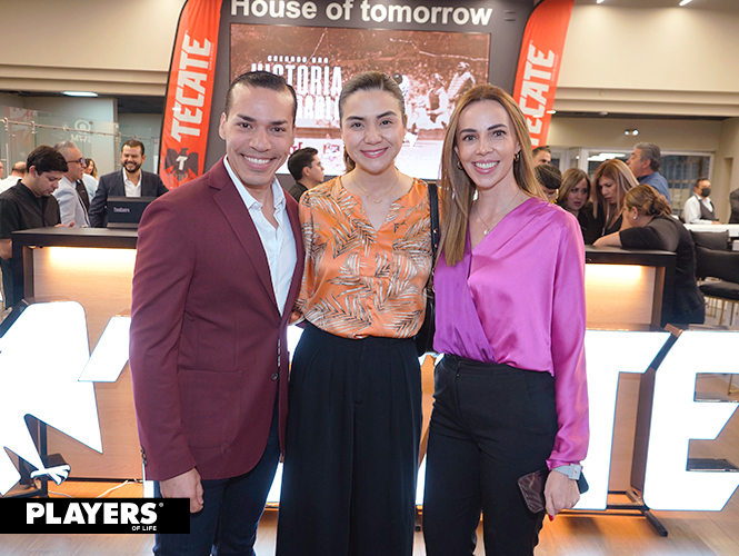 Gary Ayala, Susana Román y Olga Martínez.