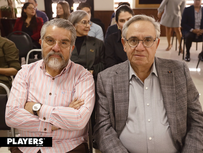 Gilberto Serna y Salvador Sánchez.