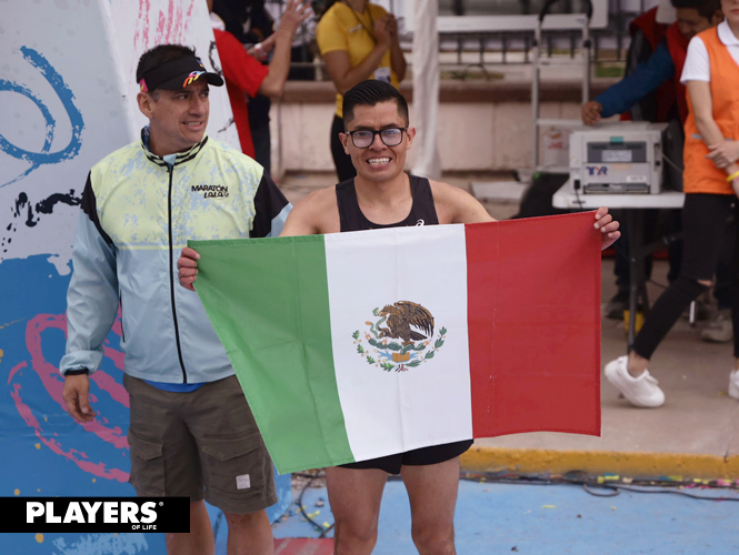 Hesiquio Flores, ganador del Maratón Lala 2025.