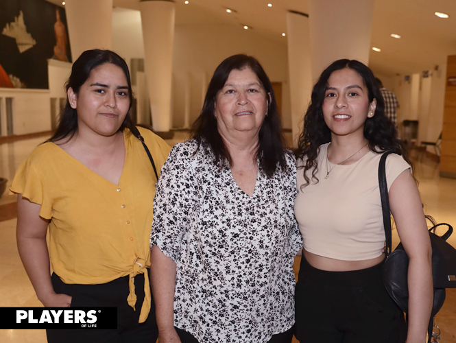 Jazmín, Teté y Diana.