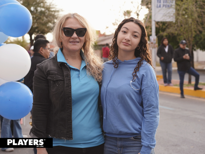 Nancy Romo y Abril Ríos.