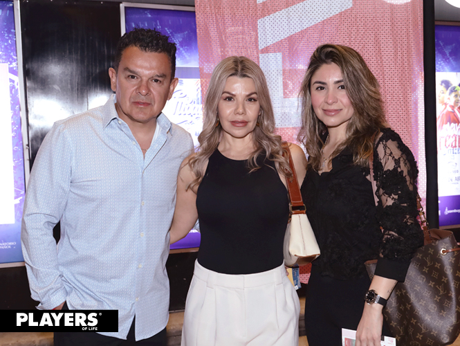 Raúl, Norma y Paola.