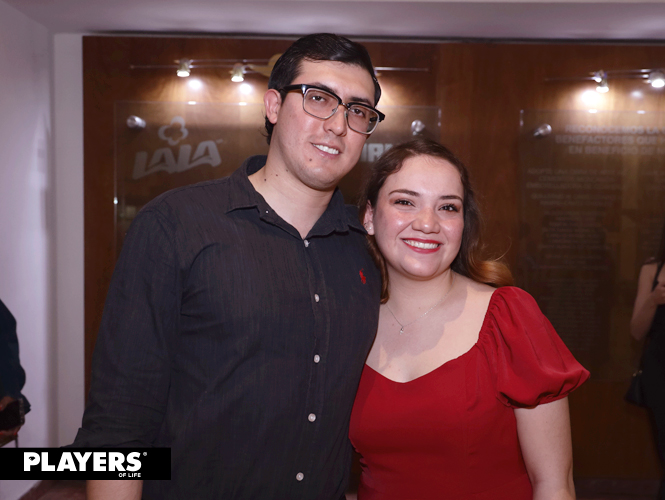 Víctor Zacatecas y Michelle Rocha.