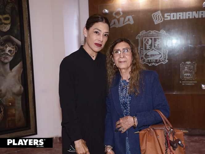 Yoya y Yoyis Román.