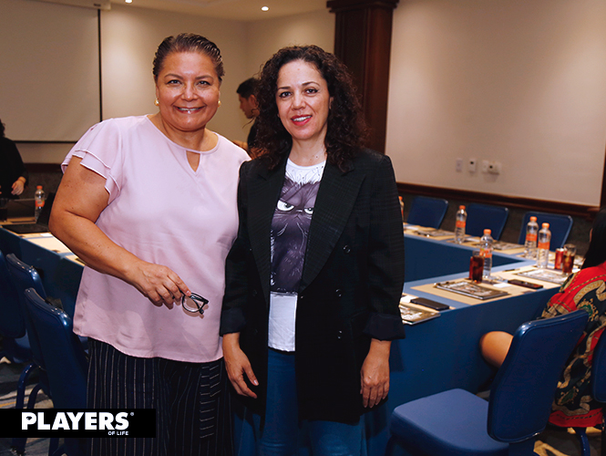Mónica Treviño y Nancy de la Teja