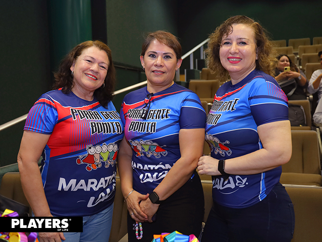 Premiación de porras del Maratón Lala.