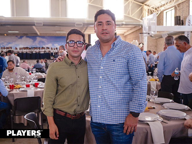 Víctor González y Carlos Batres.