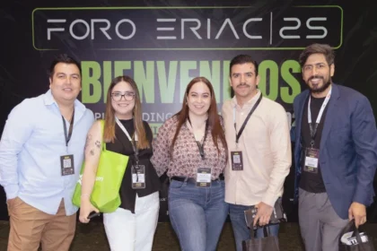 Juan Carlos González, Ana Karen Sánchez, Arianet Elizondo, José Antonio García y Luis Montoya.