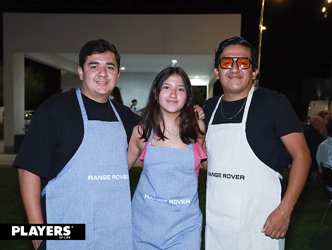 Édgar Alvarado, Sofía Alvarado y Omar.