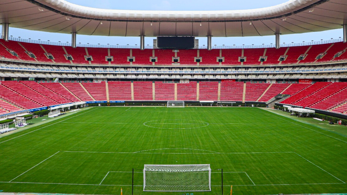 Estadio Guadalajara estrenarĂ¡ su nueva cancha antes del Mundial 2026