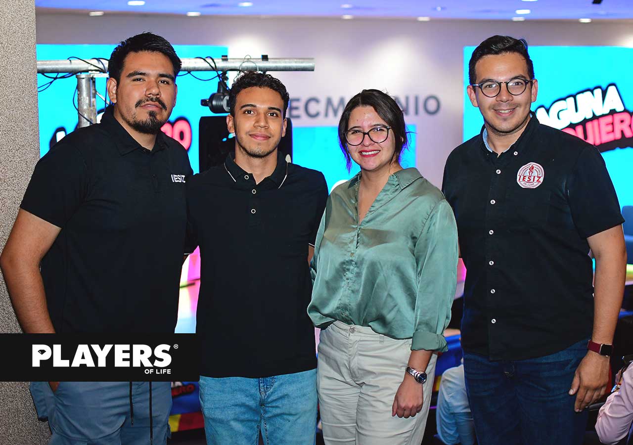 Jesús Delgado, Mario Ortiz, Nidia Soto y Fernando Lavín.