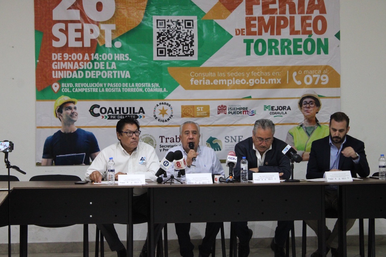 Torreón abre más de 800 vacantes en la Feria del Empleo 2025: Así ...