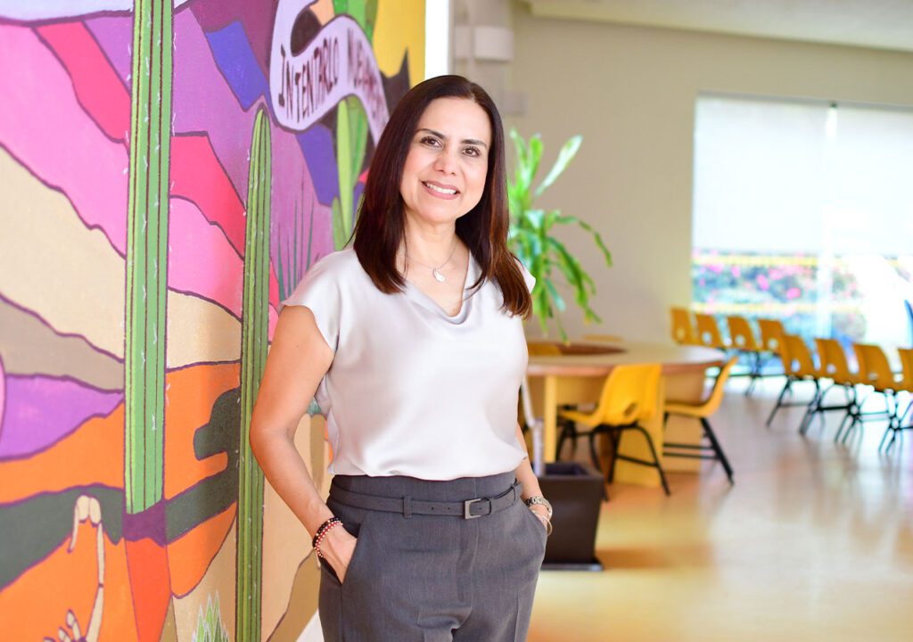 Susana crea conexiones significativas entre la institución y la comunidad