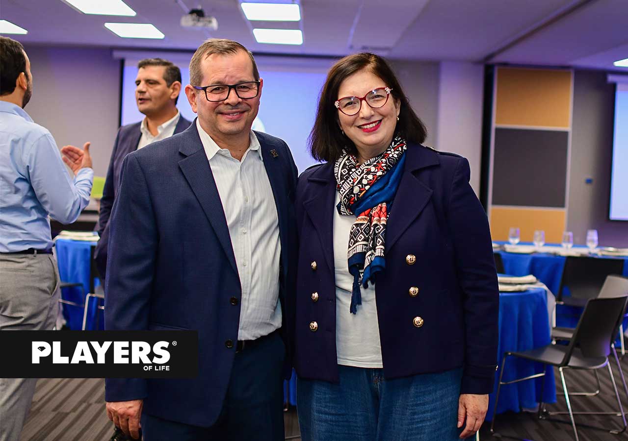 Pedro Martínez y Gaby Frías.