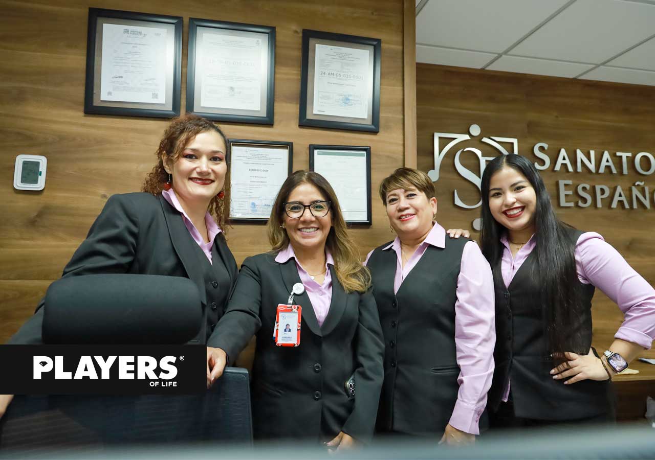 Gisel Campos, Adriana Meraz, Carmen Fong y Pamela Soto.