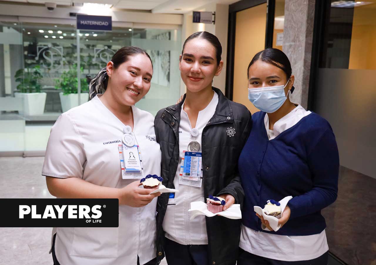 Monserrat Valle, Verónica Hurtado y Maryaly Soto.