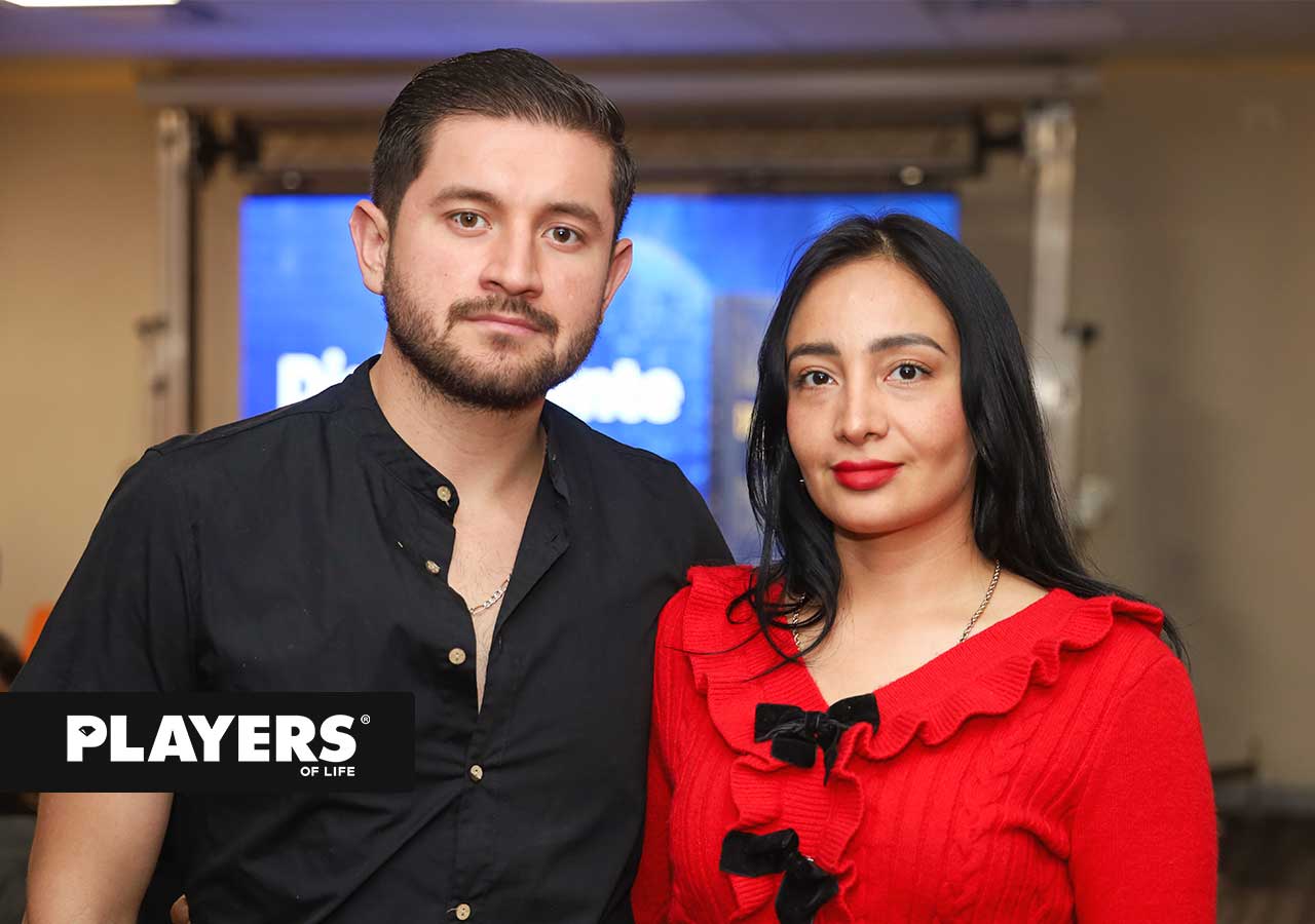 Antonio Martínez y Gabriela Hernández.