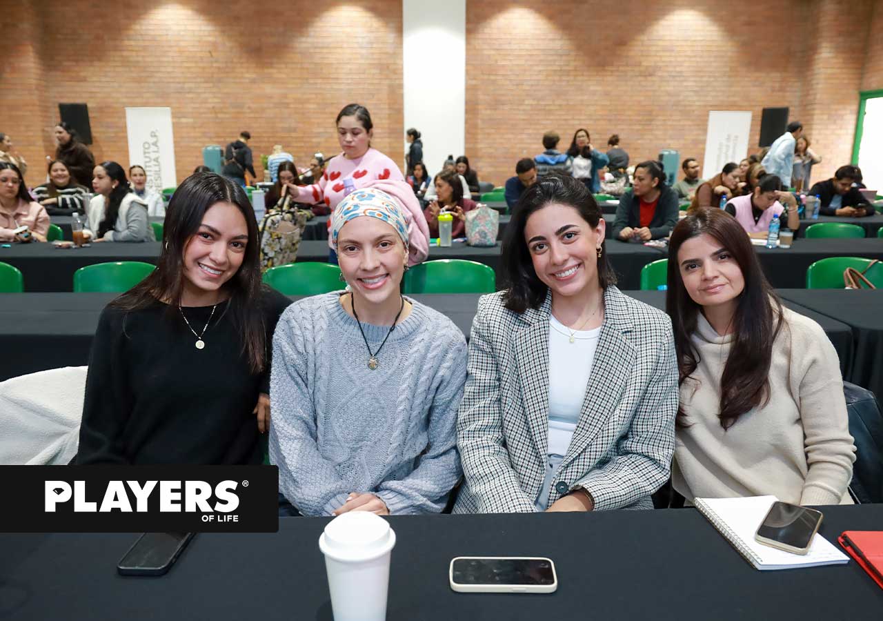Fátima, Mariana, Suheila y Ana Claudia.