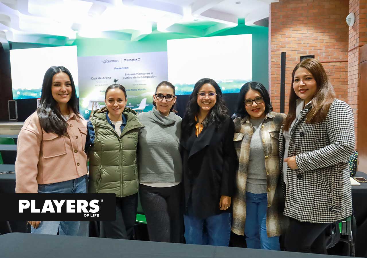Janeth Jara, Malena Rodríguez, Marcela Muñoz, Viviana Mata, Ana Laura Velázquez y Karen Romero.