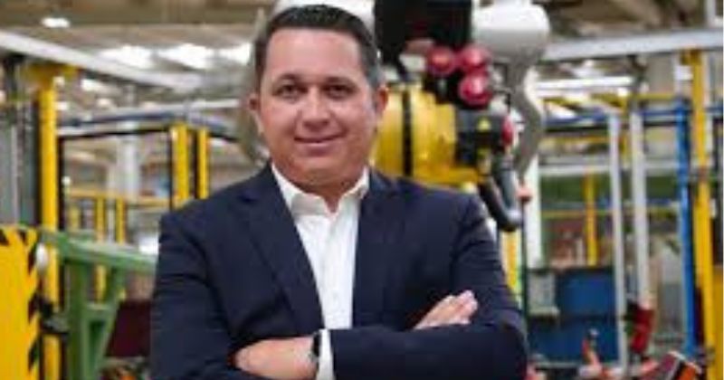 DAIMLER - Jorge Iván Verástegui, Director General